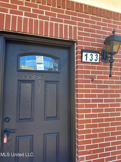 133 Berryman Rd, Vicksburg, MS, 39180-4452 | Card Image