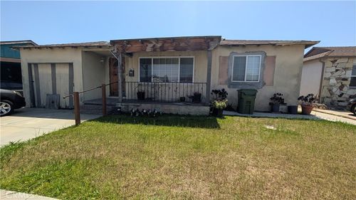 1334 W School St, Compton, CA, 90220-1718 | Card Image