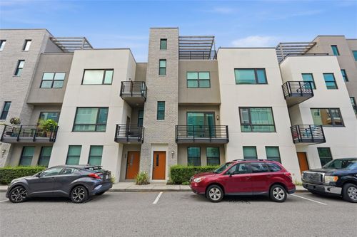 89-2511 N Grady Ave, Tampa, FL, 33607-2692 | Card Image