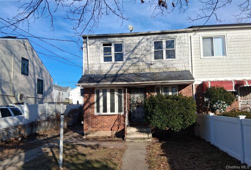 114 166th St, Jamaica, NY, 11434-1213 | Card Image