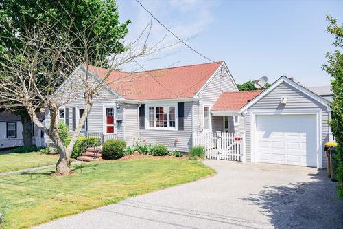 222 Walter St, Fall River, MA, 02724-1959 | Card Image