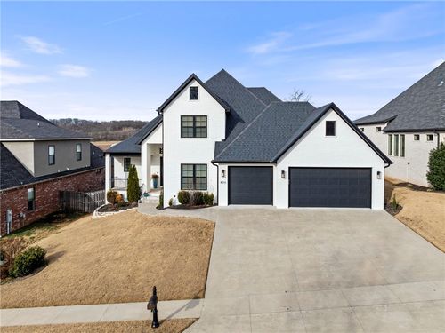 4711 S Inglewood Rd, Rogers, AR, 72758-8333 | Card Image