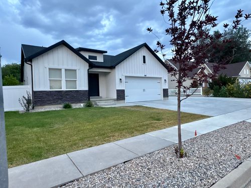 1167 Haight Creek Dr, Kaysville, UT, 84037-4058 | Card Image