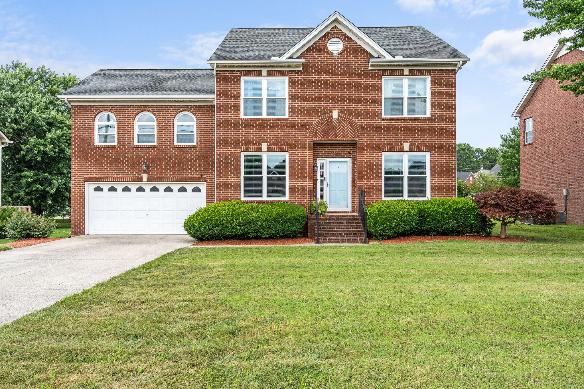 Claude Dr, Smyrna, TN 37167