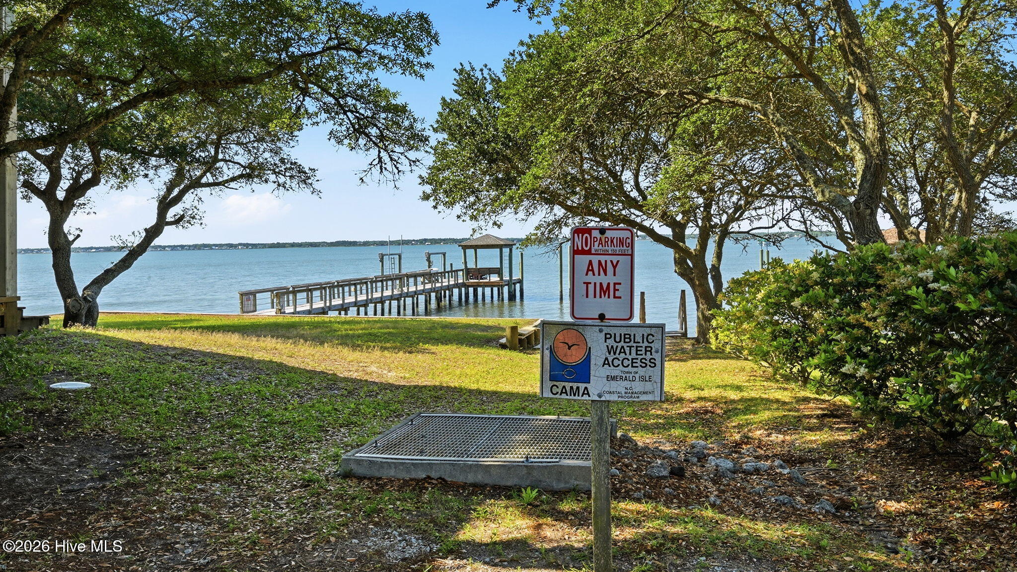 Residential in Emerald Isle 3
