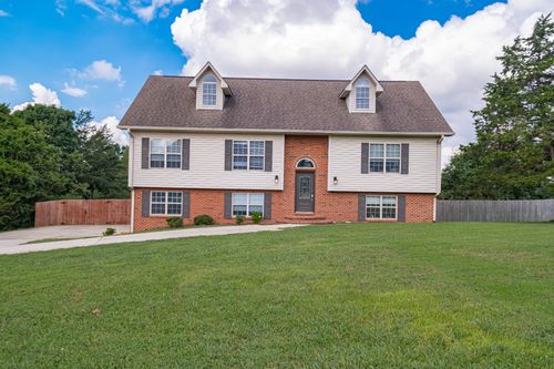 84 Amberwood Dr, Mc Minnville, TN, 37110-6749 | Card Image