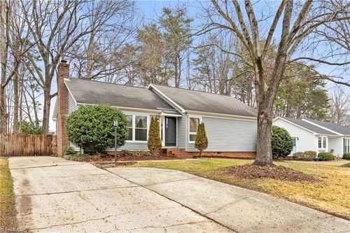 3812 Langdon Dr, Greensboro, NC, 27410-8257 | Card Image
