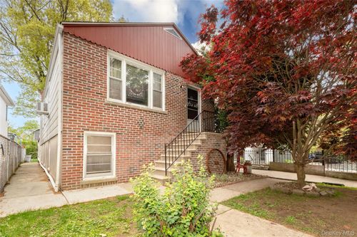 32 Fordham Street, New York, NY, 10464 | Card Image