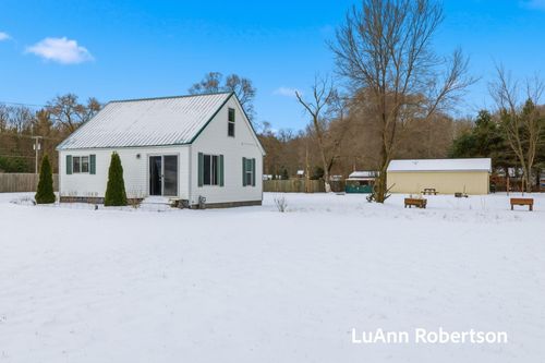 12838 Lincoln St, Grand Haven, MI, 49417-8619 | Card Image