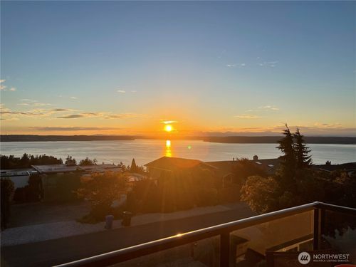 5521 Frances Ave Ne, Tacoma, WA, 98422-1422 | Card Image