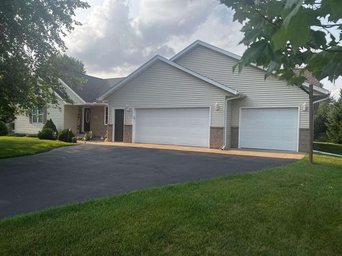 2172 Oregon Trail, Kronenwetter, WI, 54455 | Card Image