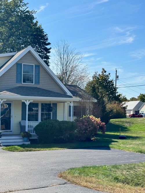 6 Ireland Way, Greenland, NH, 03840-2357 | Card Image