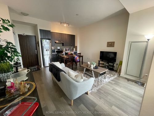 320-8763 Bayview Ave, Richmond Hill, ON, L4B3V1 | Card Image