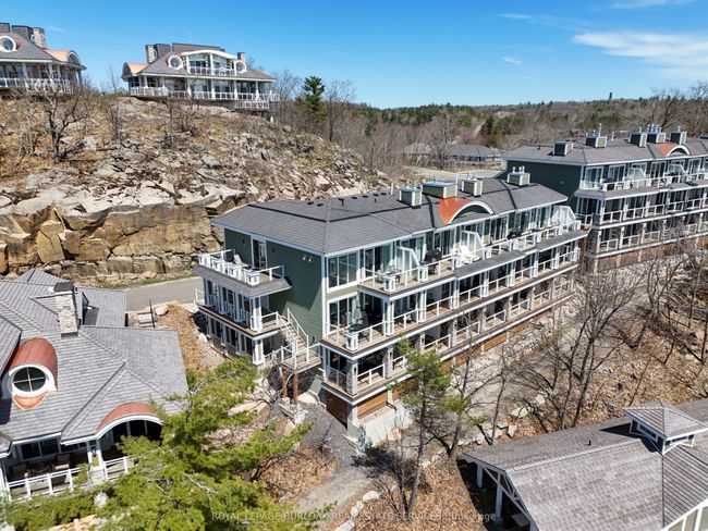 BTW-201 - 1869 Muskoka 118 Road W, Condo with 4 bedrooms, 4 bathrooms and 2 parking in Muskoka Lakes ON | Image 38