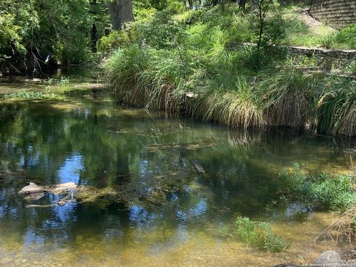 412 Lebouf Rd, Utopia, TX, 78884 | Card Image