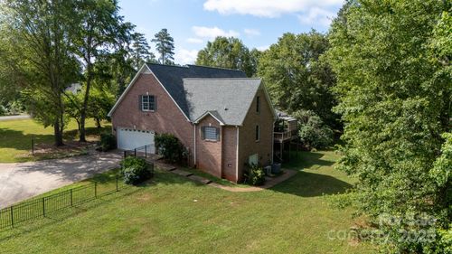 912 Silver Charm Ln, York, SC, 29745-9230 | Card Image