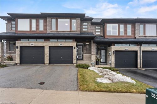 3998 Crown St, Beamsville, ON, L3J0S6 | Card Image