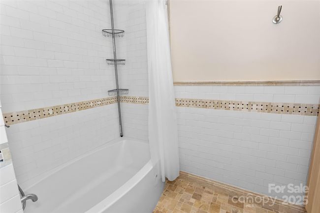 9 Gazebo Trl, Condo with 3 bedrooms, 2 bathrooms and null parking in Clyde NC | Image 31