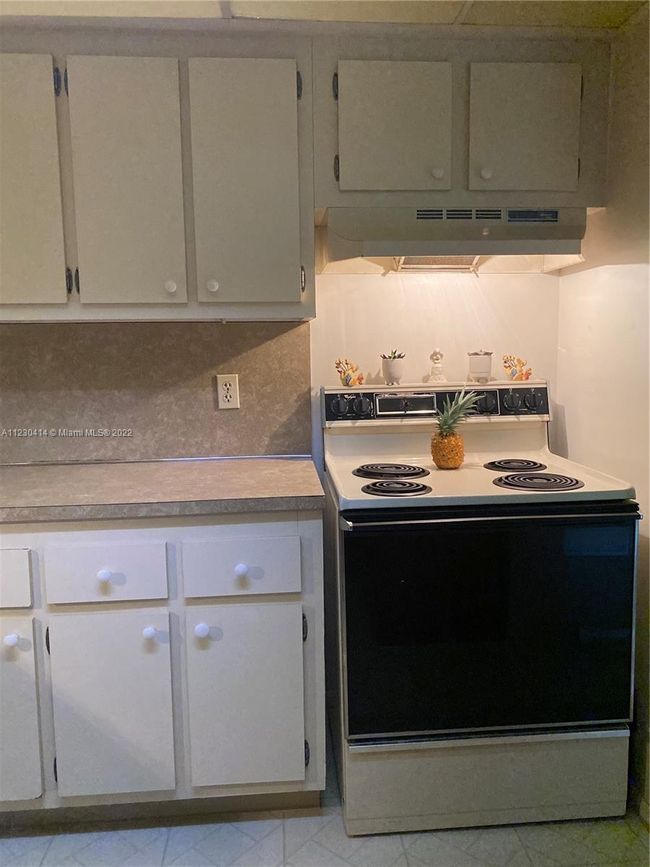 APT-515 - 6190 Woodlands Blvd, Condo with 2 bedrooms, 2 bathrooms and null parking in Tamarac FL | Image 6