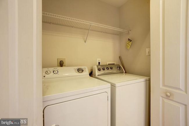 12920 Wood Crescent Cir, Townhouse with 3 bedrooms, 4 bathrooms and null parking in HERNDON VA | Image 14