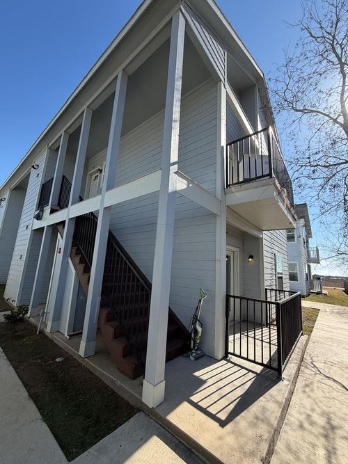 2-430 Schmidt Rd, Sealy, TX, 77474-9754 | Card Image