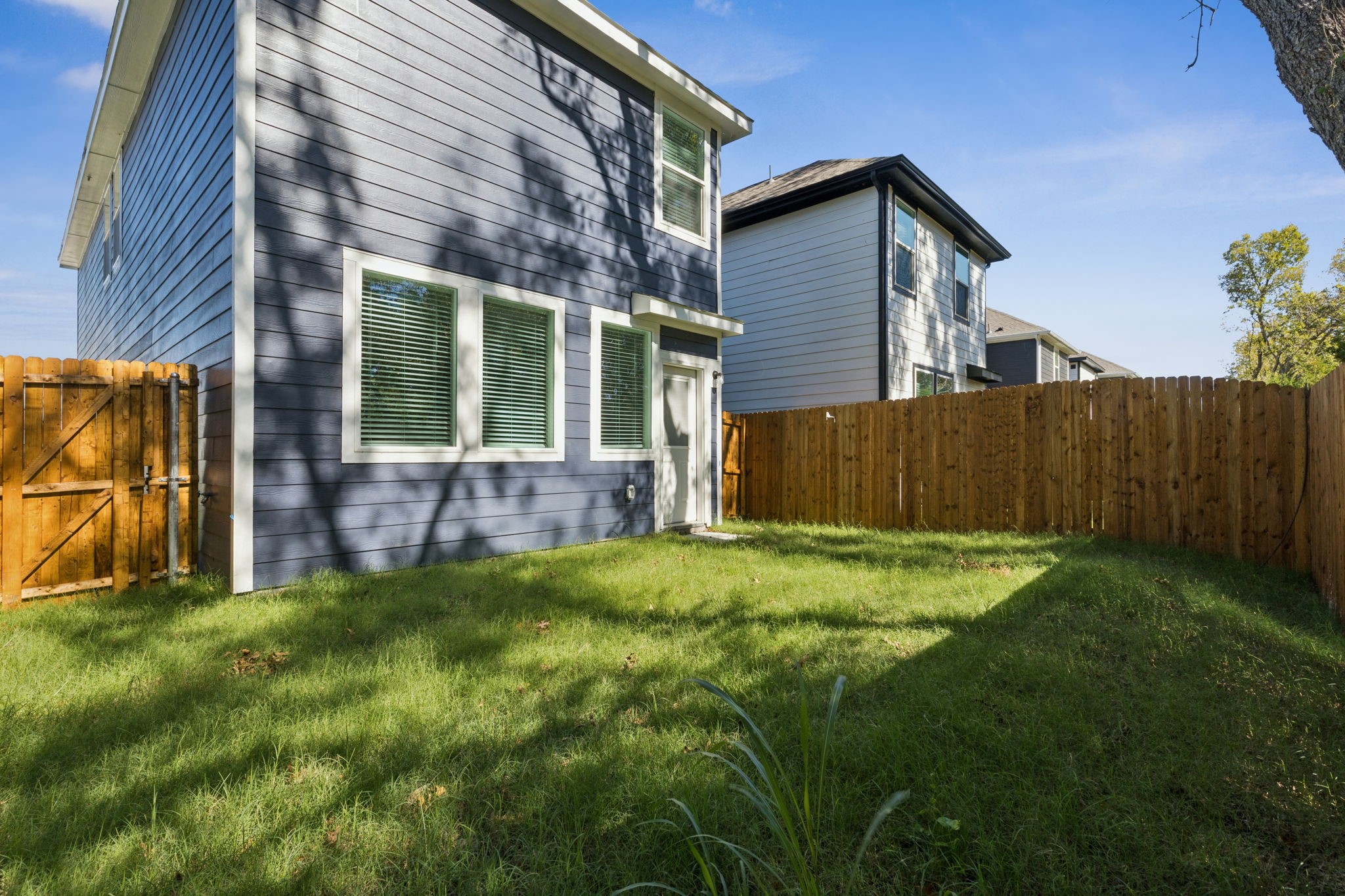 Residential Lease in Princeton 3