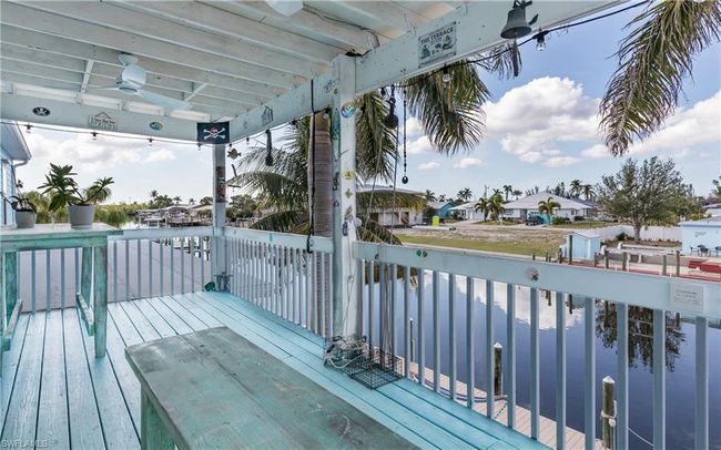 Balcony on 2nd level | Image 28