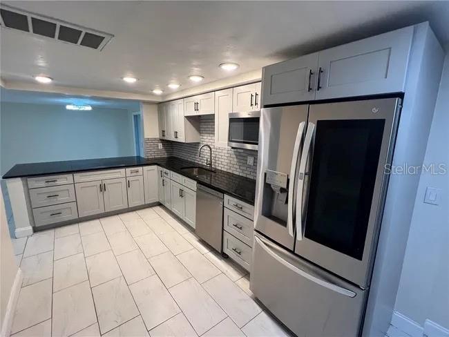 Residential Lease in HUDSON 4