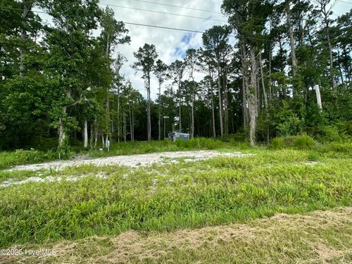 690 Oriental Rd, Oriental, NC, 28571 | Card Image