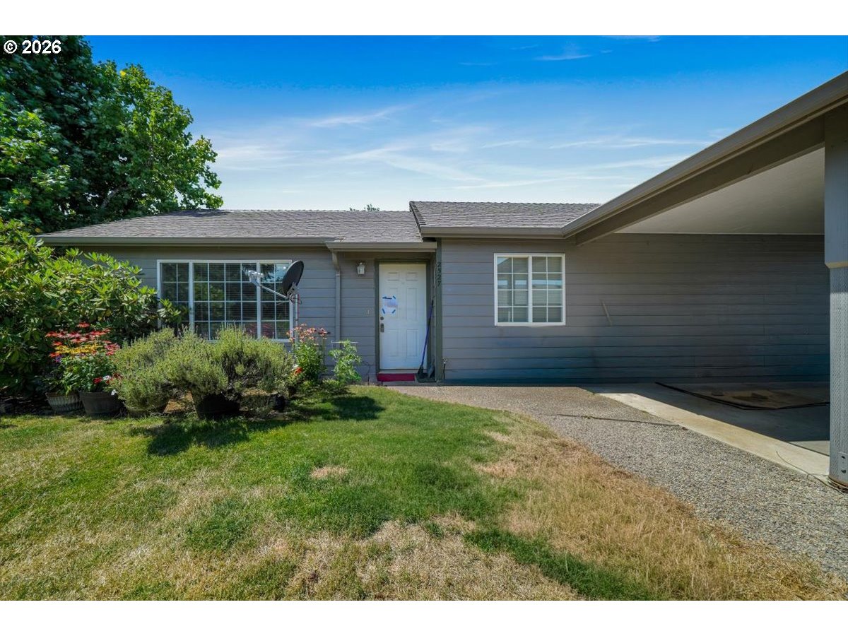 Residential Income in CottageGrove 2