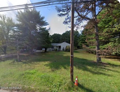 30 Cassville Rd, Jackson, NJ, 08527-4706 | Card Image