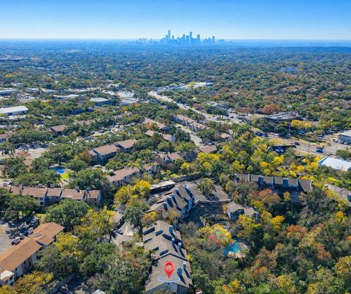 apt-219-8200 Neely Dr, Austin, TX, 78759-8553 | Card Image