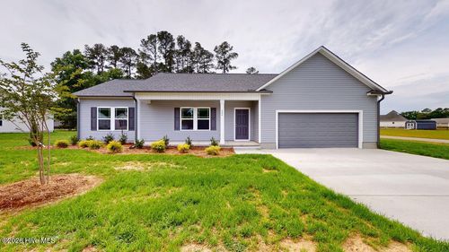 204 Graces Farm Rd, La Grange, NC, 28551-9202 | Card Image