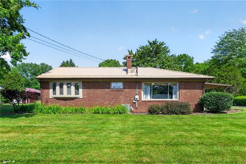 2617 S Hermitage Rd, Hermitage, PA, 16148-7037 | Card Image