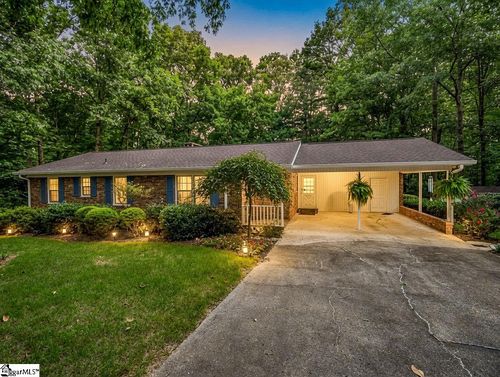104 Dill Cir, Landrum, SC, 29356-9717 | Card Image