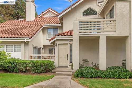 7350 Cronin Cir, Dublin, CA, 94568-2343 | Card Image