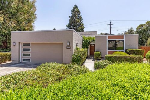 809 Runningwood Cir, Mountain View, CA, 94040 | Card Image