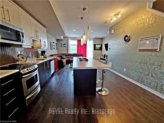14 - 510 N Service Rd, Condo with 2 bedrooms, 3 bathrooms and 2 parking in Grimsby ON | Image 7