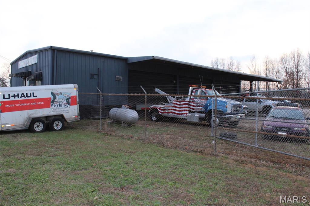 Commercial Sale in Poplar Bluff 5