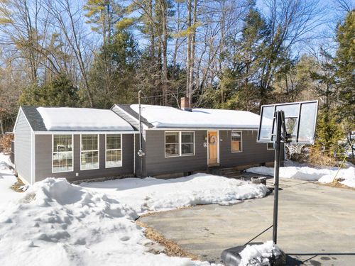 175 Sak Rd, Vernon, VT, 05354-9567 | Card Image