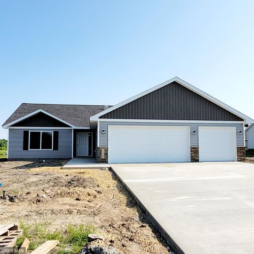 435 Gloria Ave, Green Isle, MN, 55338-3806 | Card Image