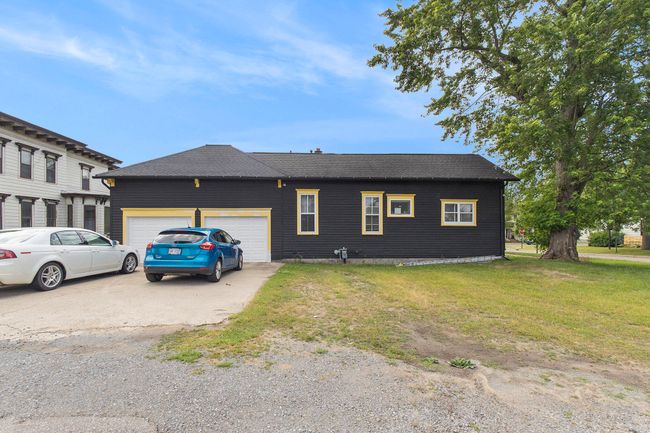 390 W Muskegon Ave, House other with 5 bedrooms, 4 bathrooms and null parking in Muskegon MI | Image 36