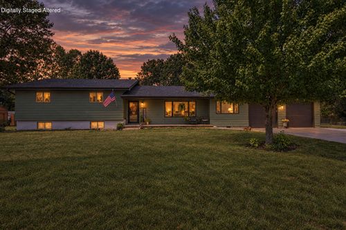 1119 Terrace Dr, Aurora, MO, 65605-2035 | Card Image
