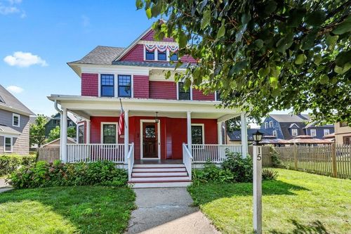 15 Mountainview St, Springfield, MA, 01108-2015 | Card Image