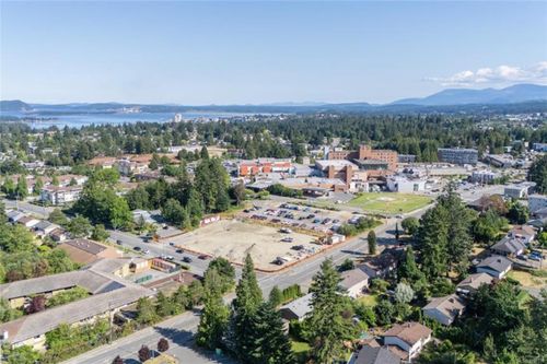 1756 Meredith Rd, Nanaimo, BC, V9S2M4 | Card Image