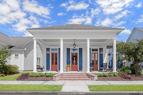 4955 Parkside Way, Gonzales, LA, 70737-8262 | Card Image