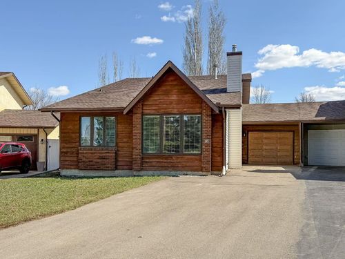 118 Shaw Crescent Se, Medicine Hat, AB, T1B3Y5 | Card Image