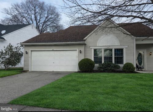 206 Wagon Wheel Ln, Columbus, NJ, 08022-1119 | Card Image