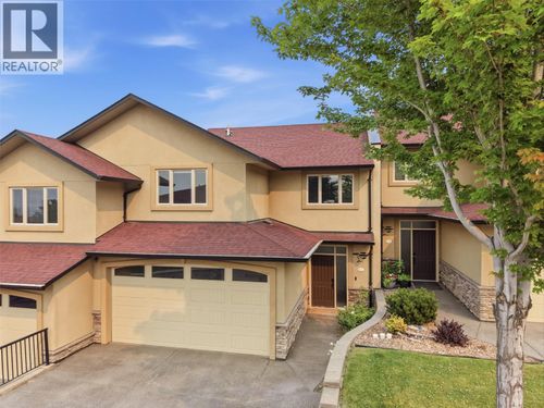 822-15 Hudsons Bay Trail, Kamloops, BC, V2C6S6 | Card Image