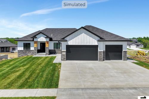 8700 Honeybee Ln, Lincoln, NE, 68526 | Card Image